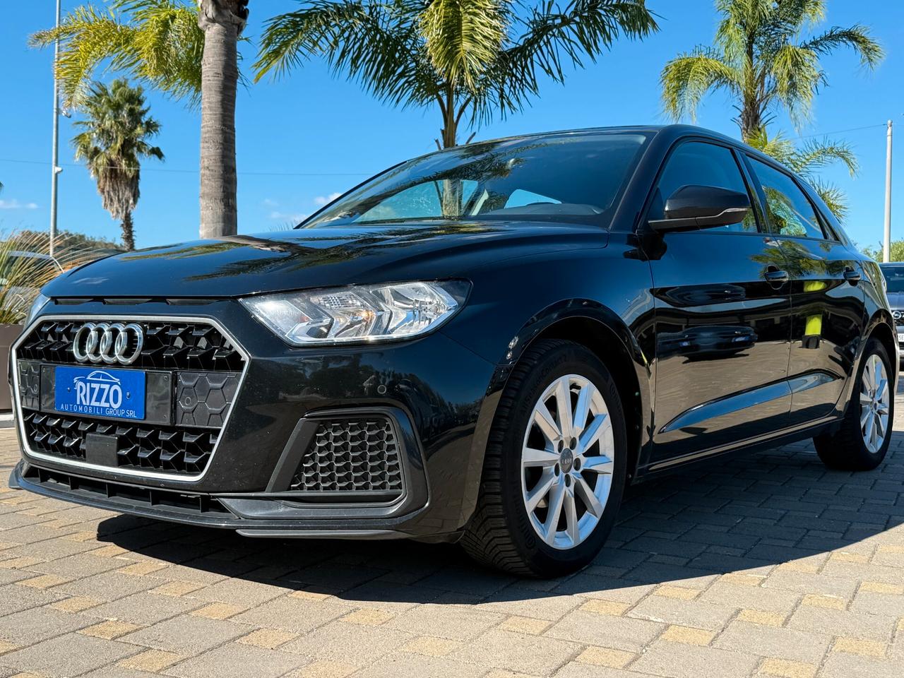 AUDIi A1 SPB 25 TFSI ADMIRED S-TRONIC NAVI LED