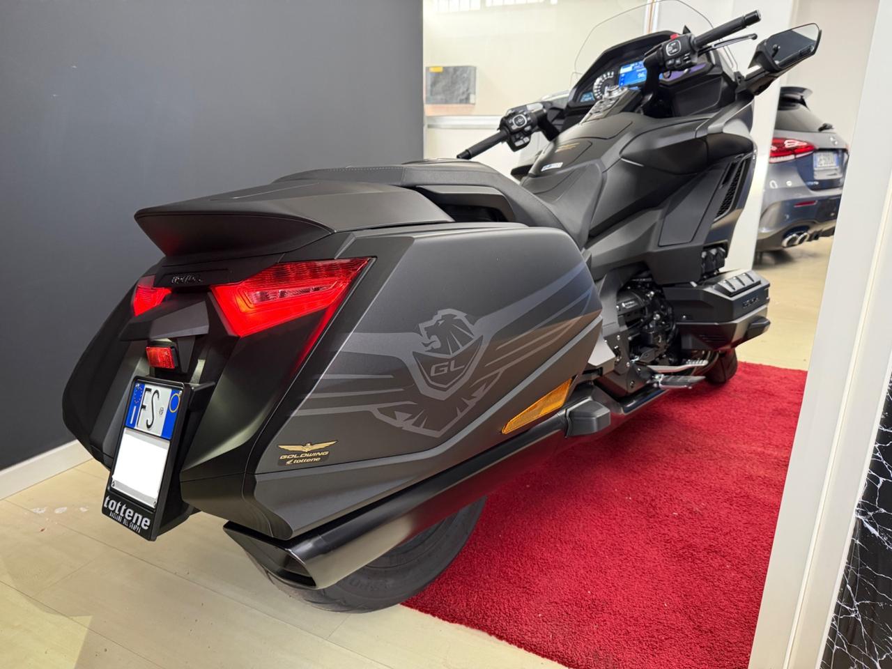 Honda GL 1800 Gold Wing Bagger 50 Anniversary