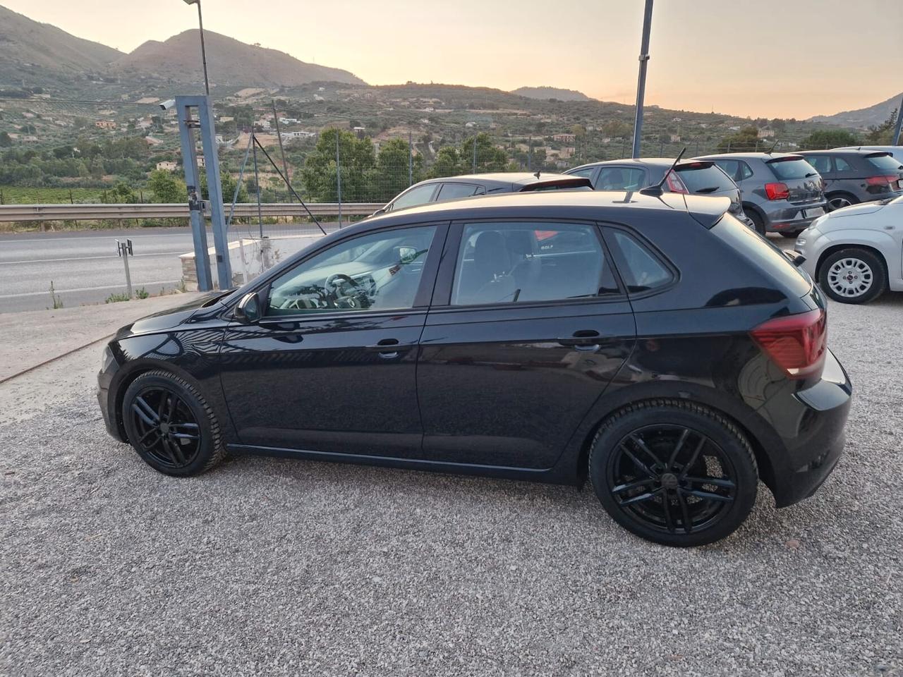 Volkswagen Polo Business 1.6 TDI 95 CV 5p. Highline BlueMotion Tech.