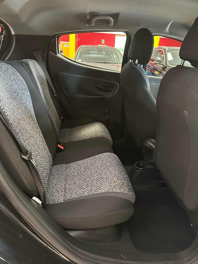 LANCIA Ypsilon 1.0 5 porte S&S Hybrid
