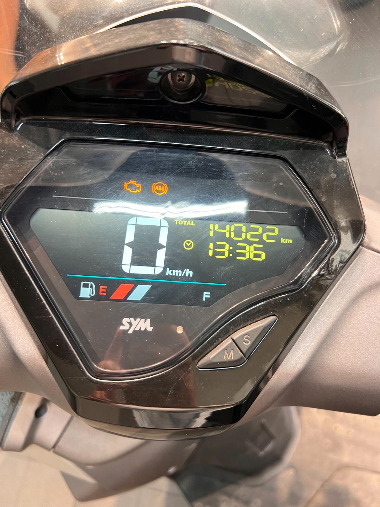 Sym Symphony 200 ST