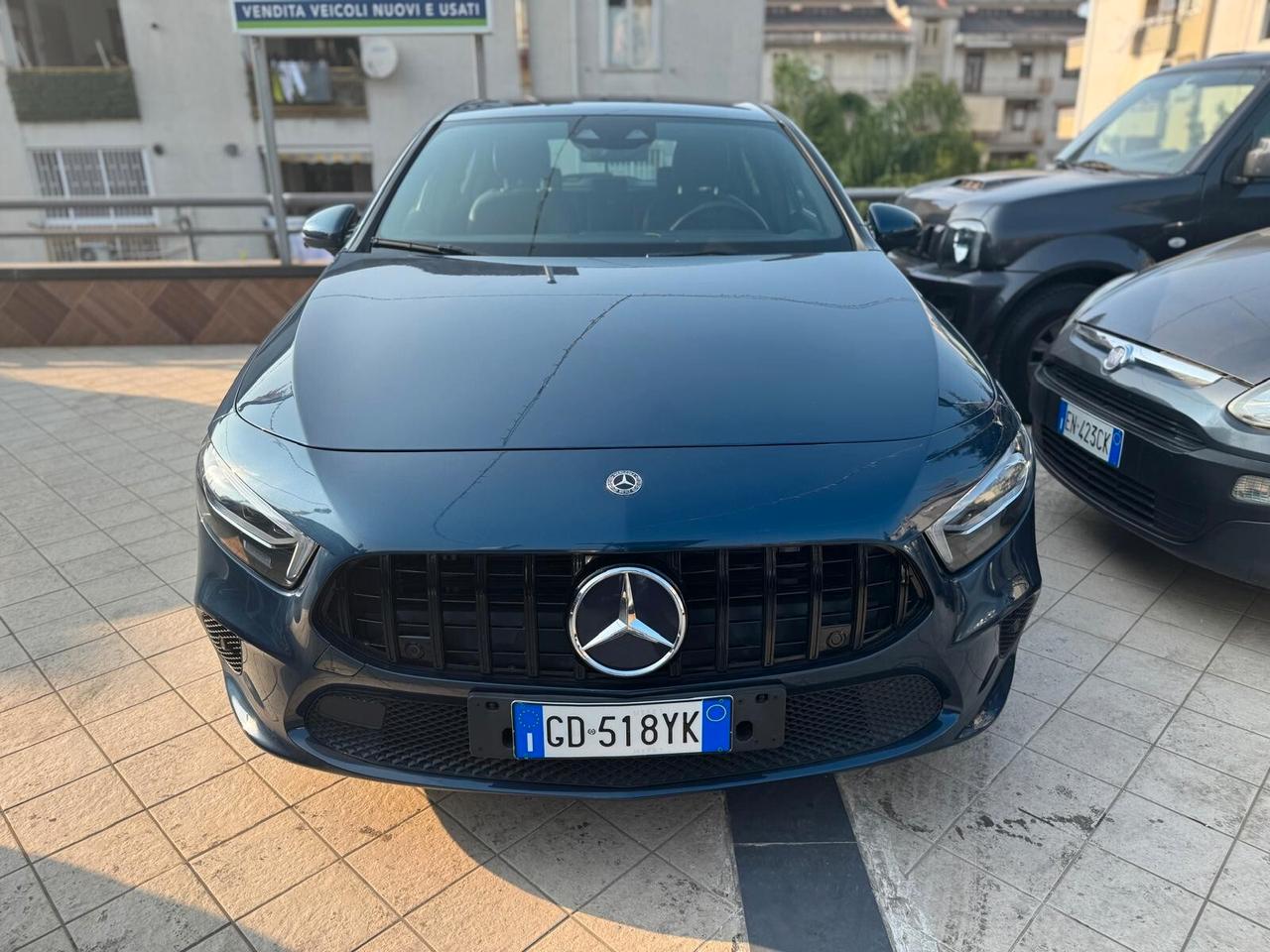 Mercedes-benz A 180 A 180 d Automatic Premium