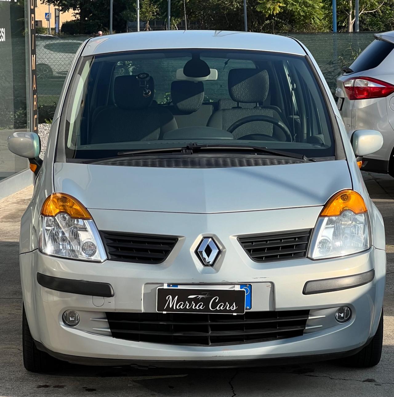 Renault Modus 1.2 16V Luxe Privilège