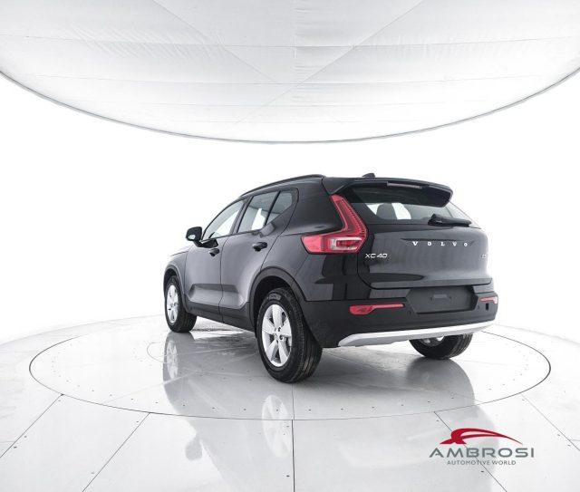 VOLVO XC40 B3 Mild hybrid Benzina Essential