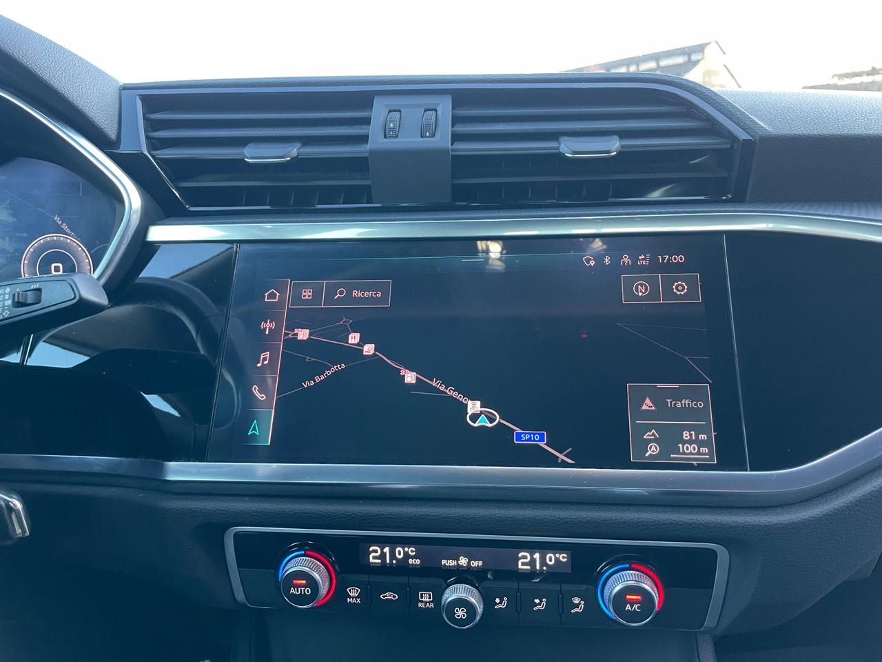 Audi Q3 45 TFSI e S tronic Business