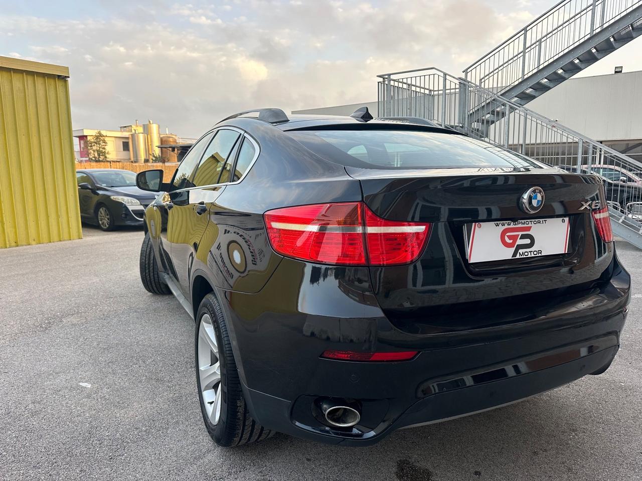 BMW X6 3.0*235CV*XDRIVE*4X4*NAVIGATORE*RETROCAMERA*PELLE TOT*FULL OPTIONAL*