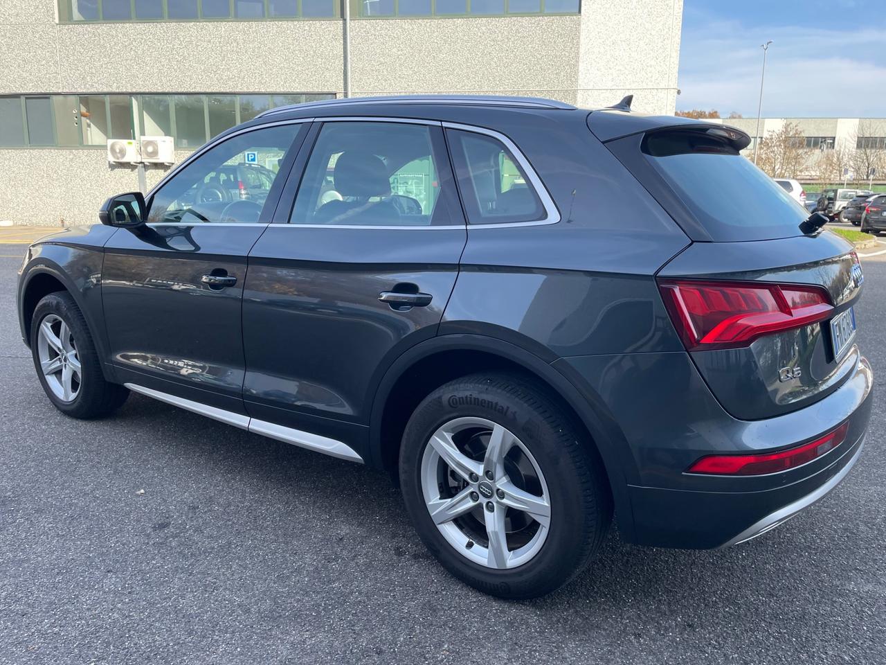 Audi Q5 2.0 TDI 190 CV quattro*Automatik*Tetto*Pelle*