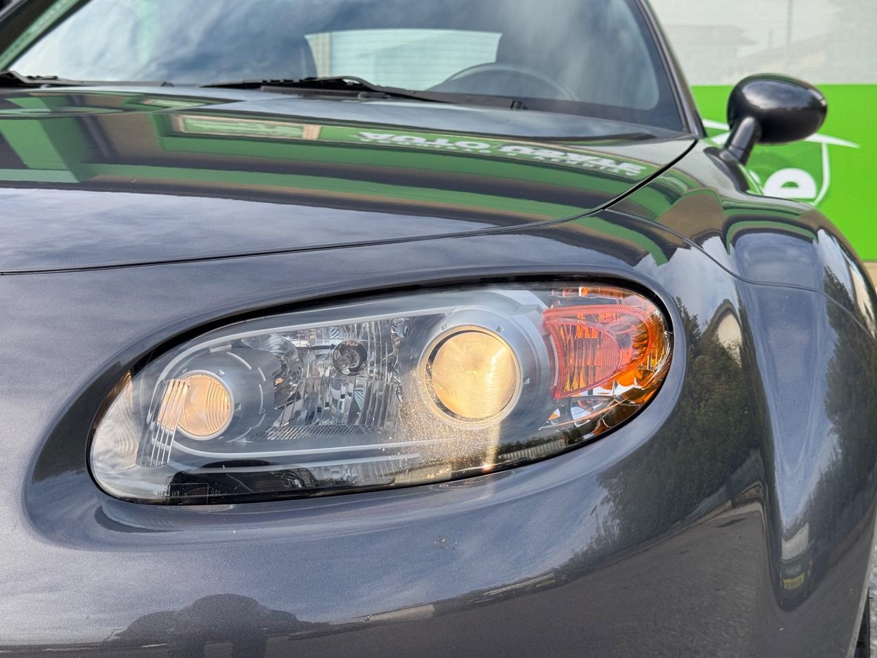 Mazda MX-5 Roadster Coupé 1.8L Fire 111000km