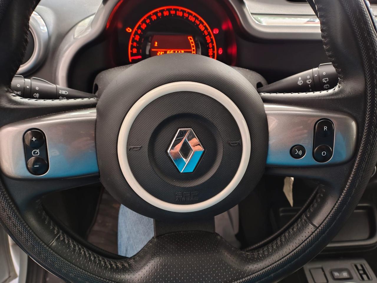 Renault Twingo SCe EDC Intens
