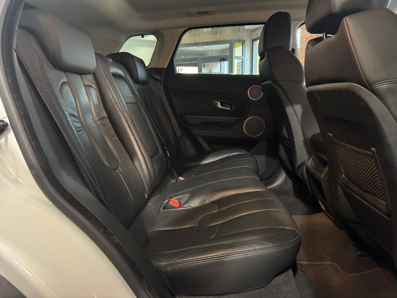 Land Rover Range Evoque 2.2 TD4 5p. Prestige