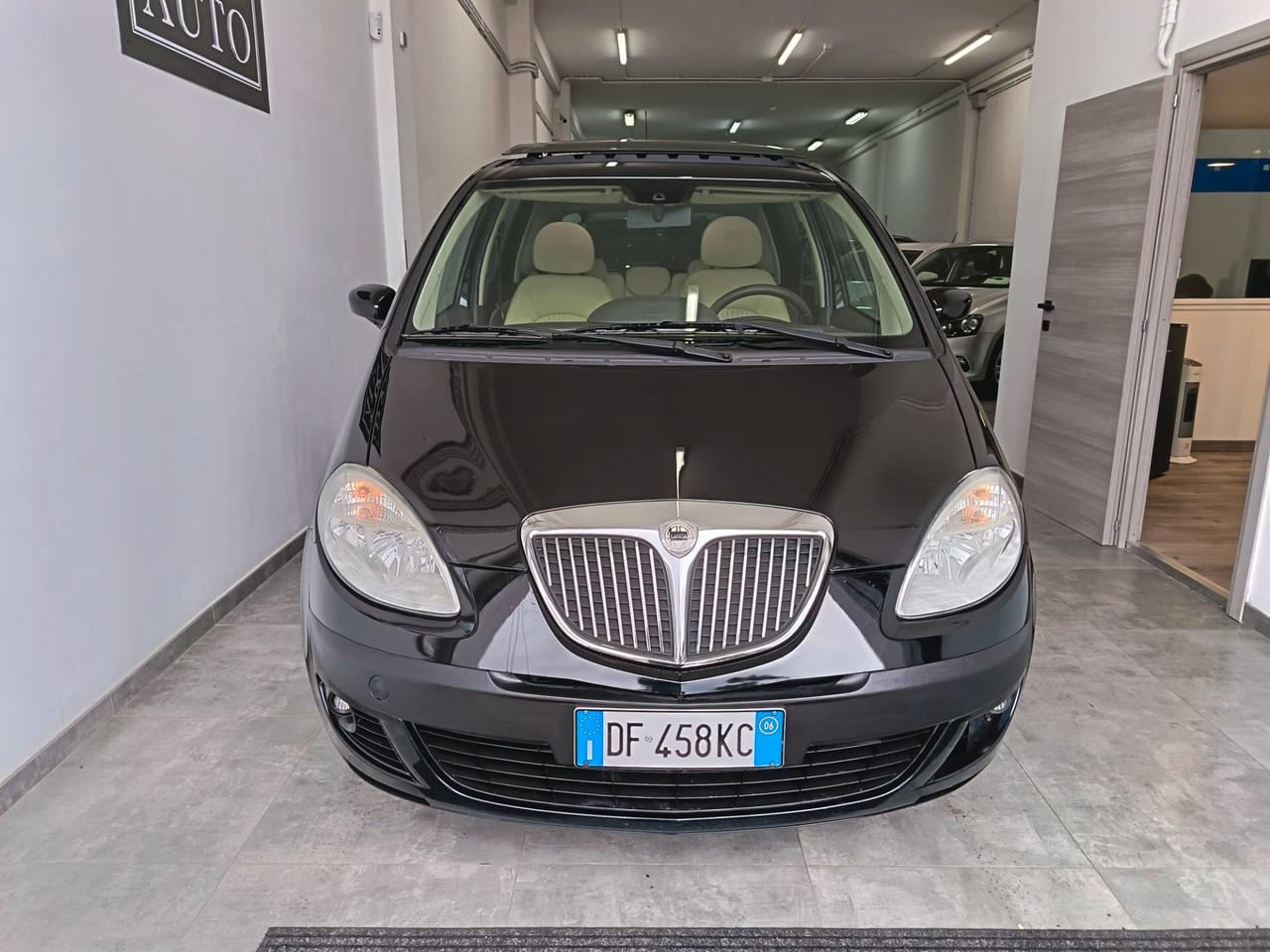 Lancia MUSA 1.4 16V Platino Plus