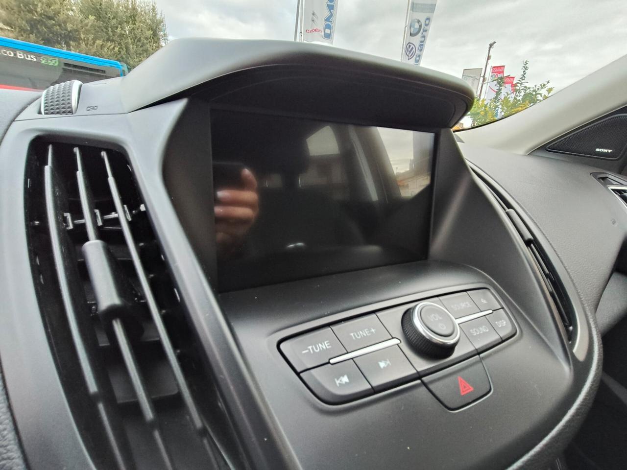 Ford Kuga 1.5 TDCI 120 CV S&S 2WD ST-Line