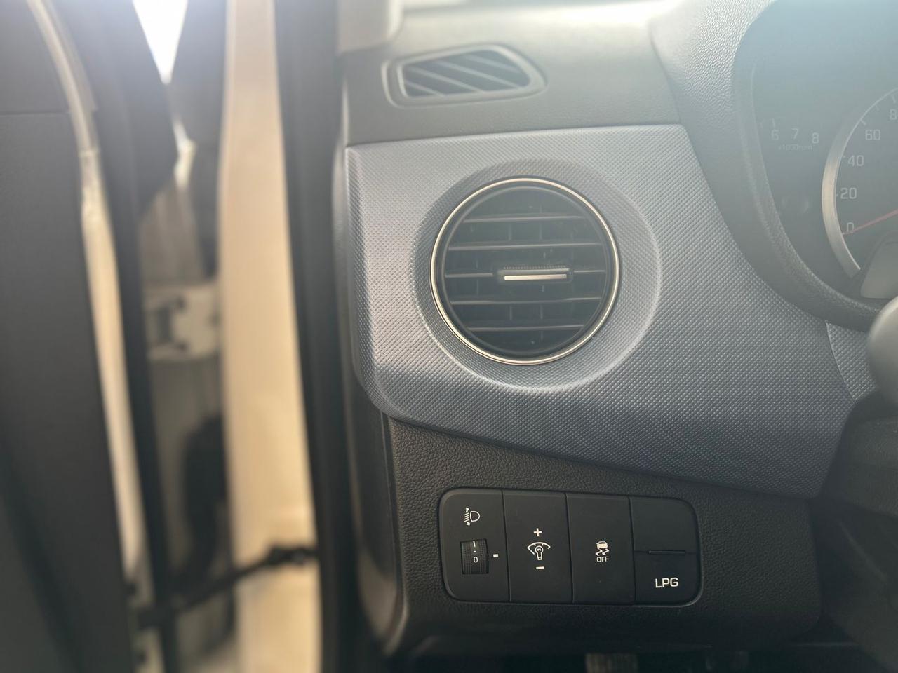 Hyundai i10 Sound Edition 1.0 LPG #9209