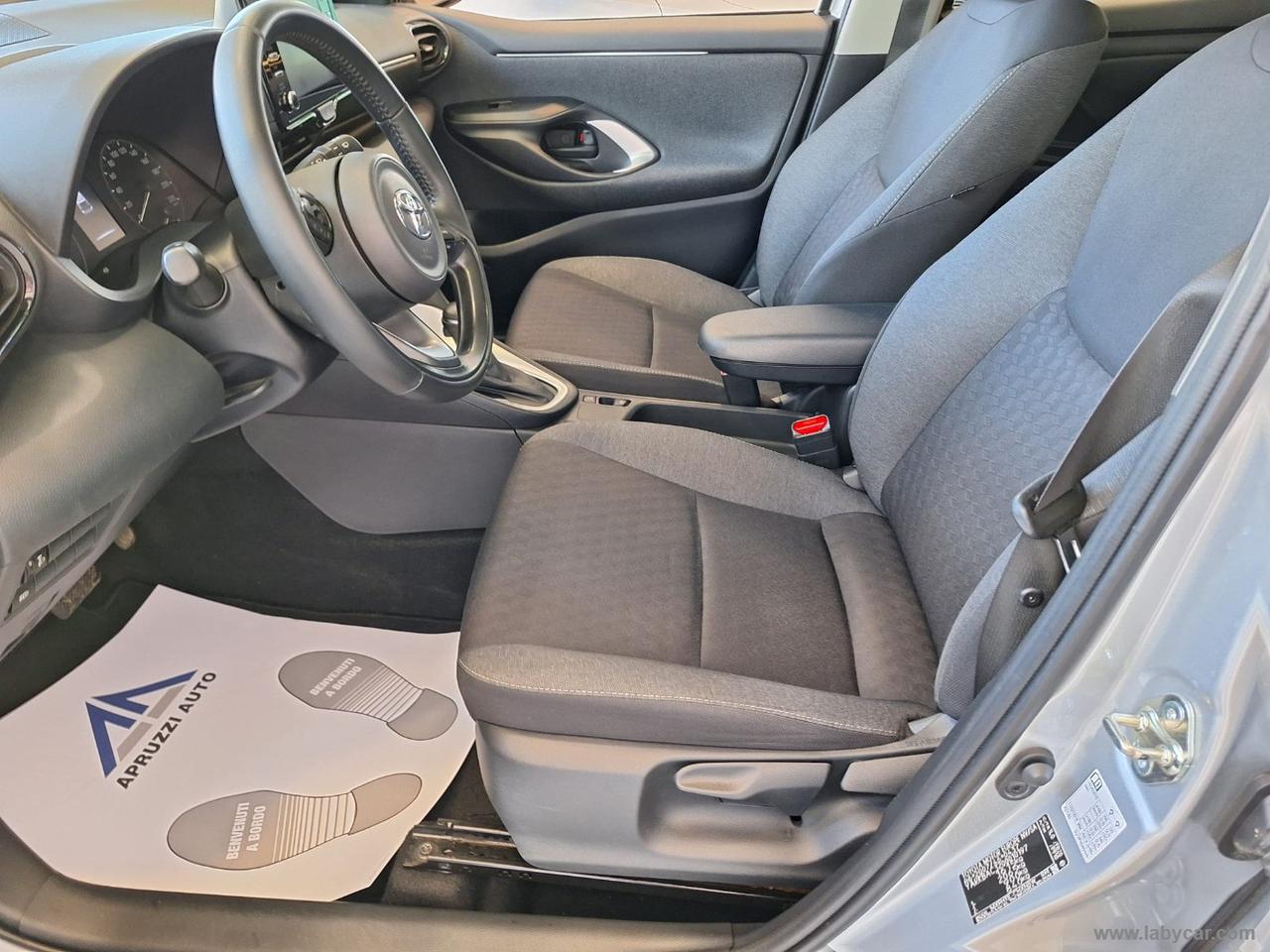 TOYOTA Yaris 1.5 Hybrid 5p. Business
