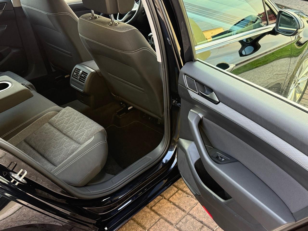 VW Passat 2.0 TDI 150CV 2023 PREZZO REALE/SERVICE UFFICIALE