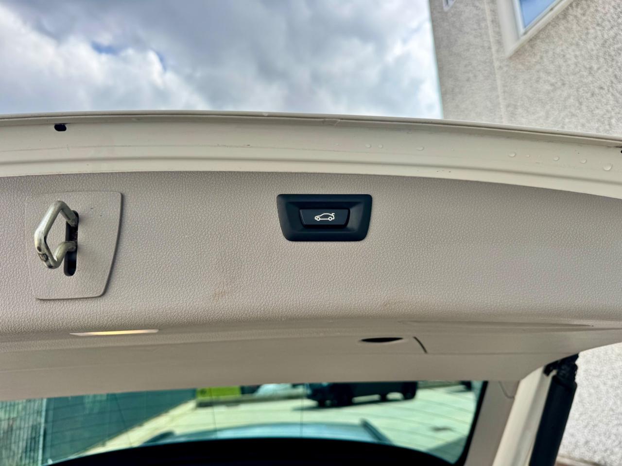 Bmw 320 320d xDrive Touring Business Advantage