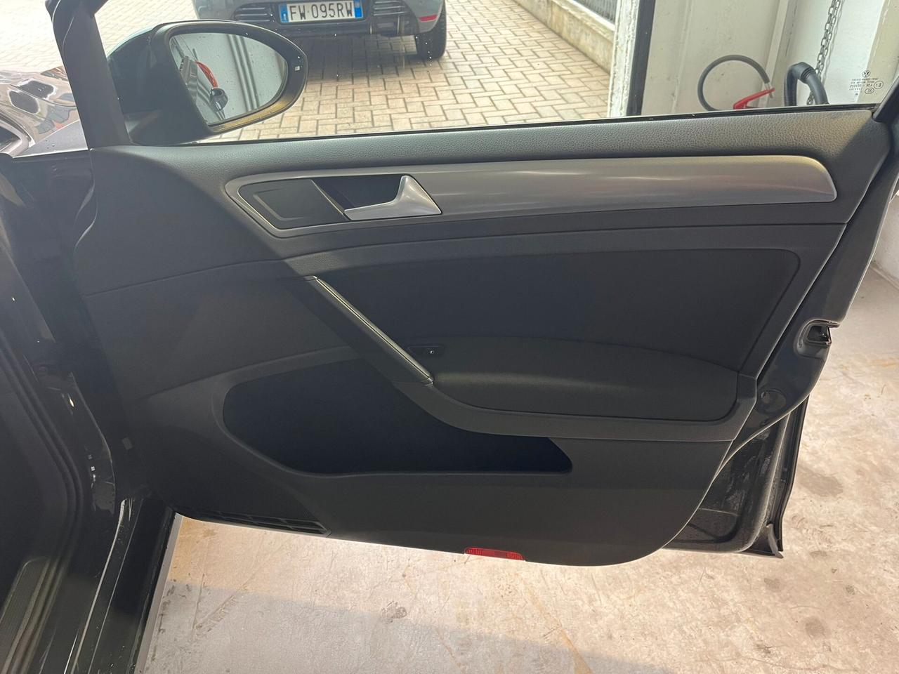 Volkswagen Golf 1.2 TSI 85 CV 5p. Tech&Sound BlueMotion Technology