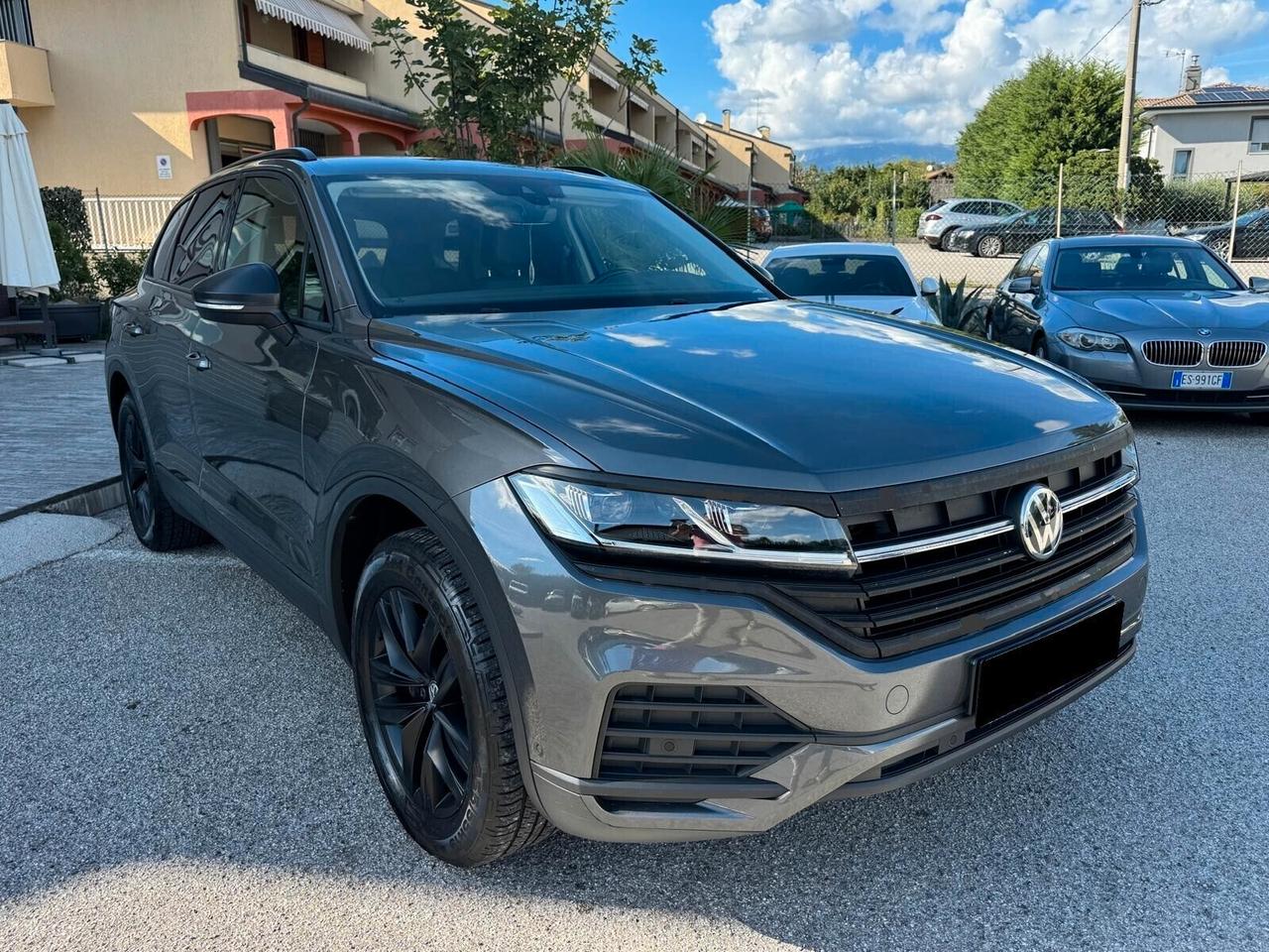 Volkswagen Touareg 3.0 V6 TDI SCR Black Style