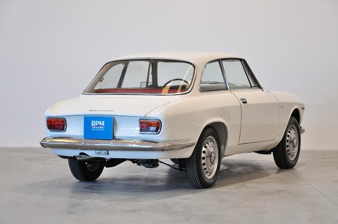 Alfa Romeo GT Giulia Sprint GT 1.6 105.02