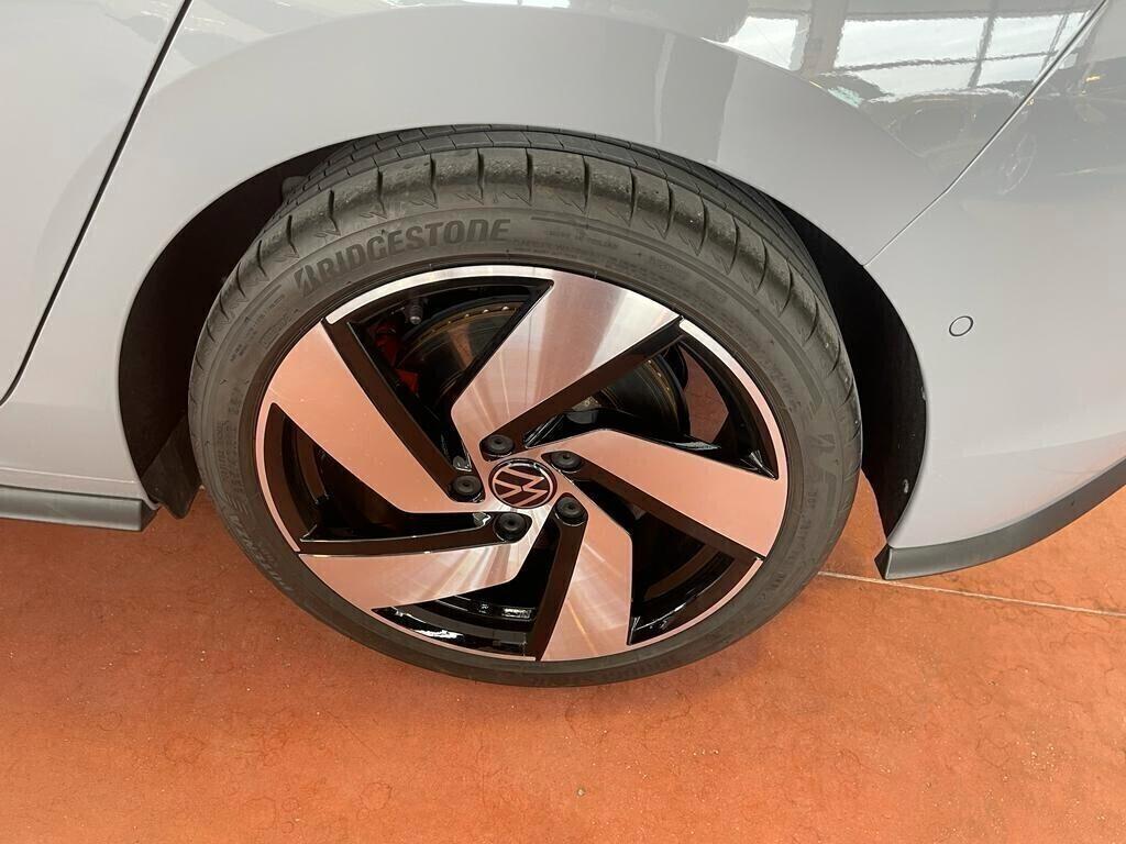 Volkswagen Golf GTI 2.0 TSI 245 cv 6mt 5p.