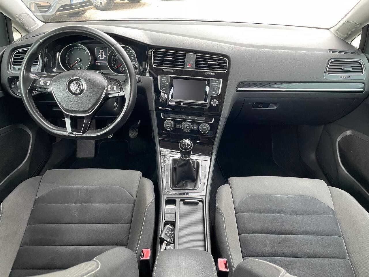 VOLKSWAGEN GOLF 1.6 TDI HIGHLINE - 2014