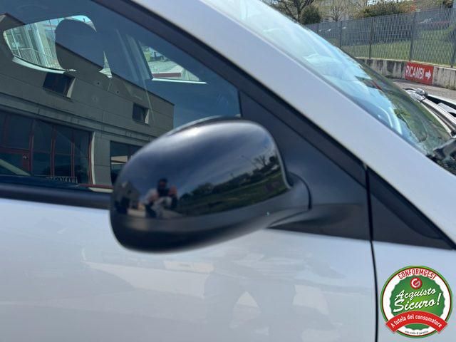 LANCIA Ypsilon 1.0 FireFly 5 porte S&S Hybrid Ecochic Gold
