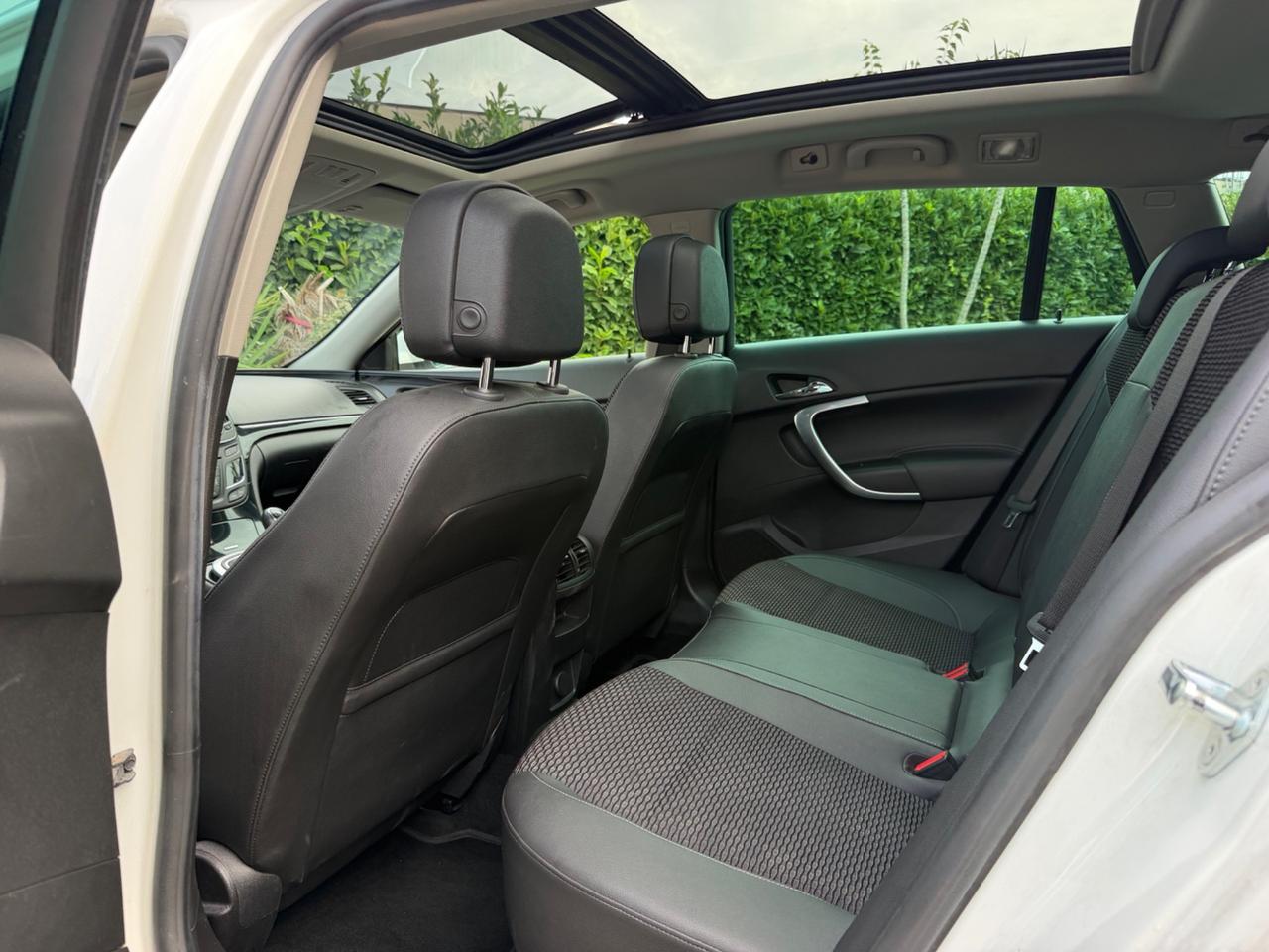 Opel Insignia 1.4 Turbo Sports Tourer GPL