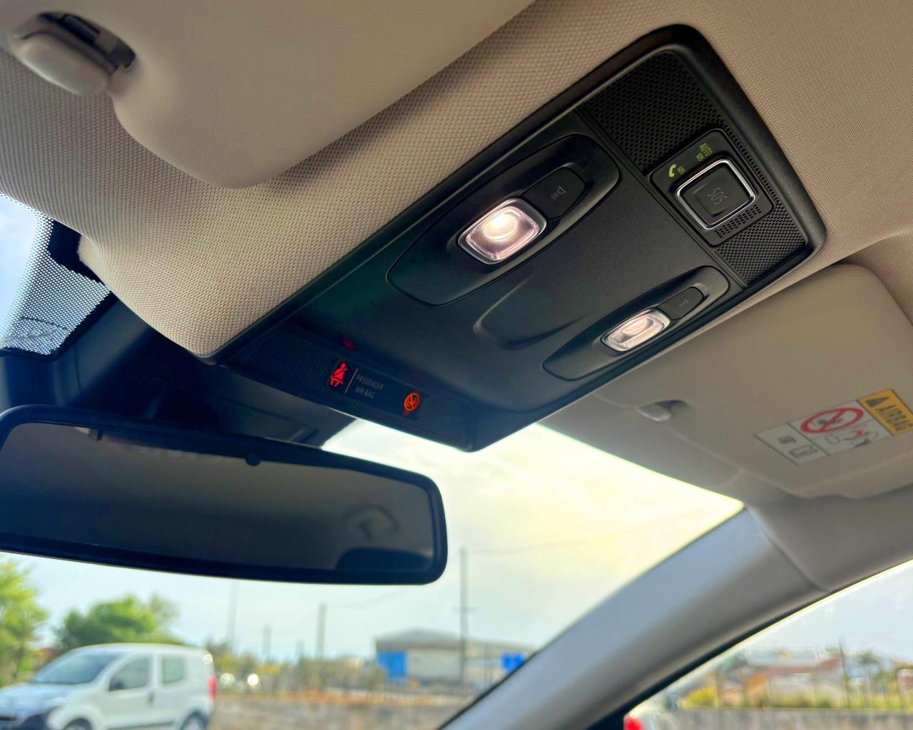 Renault Captur Plug-in Hybrid E-Tech 160 CV Intens
