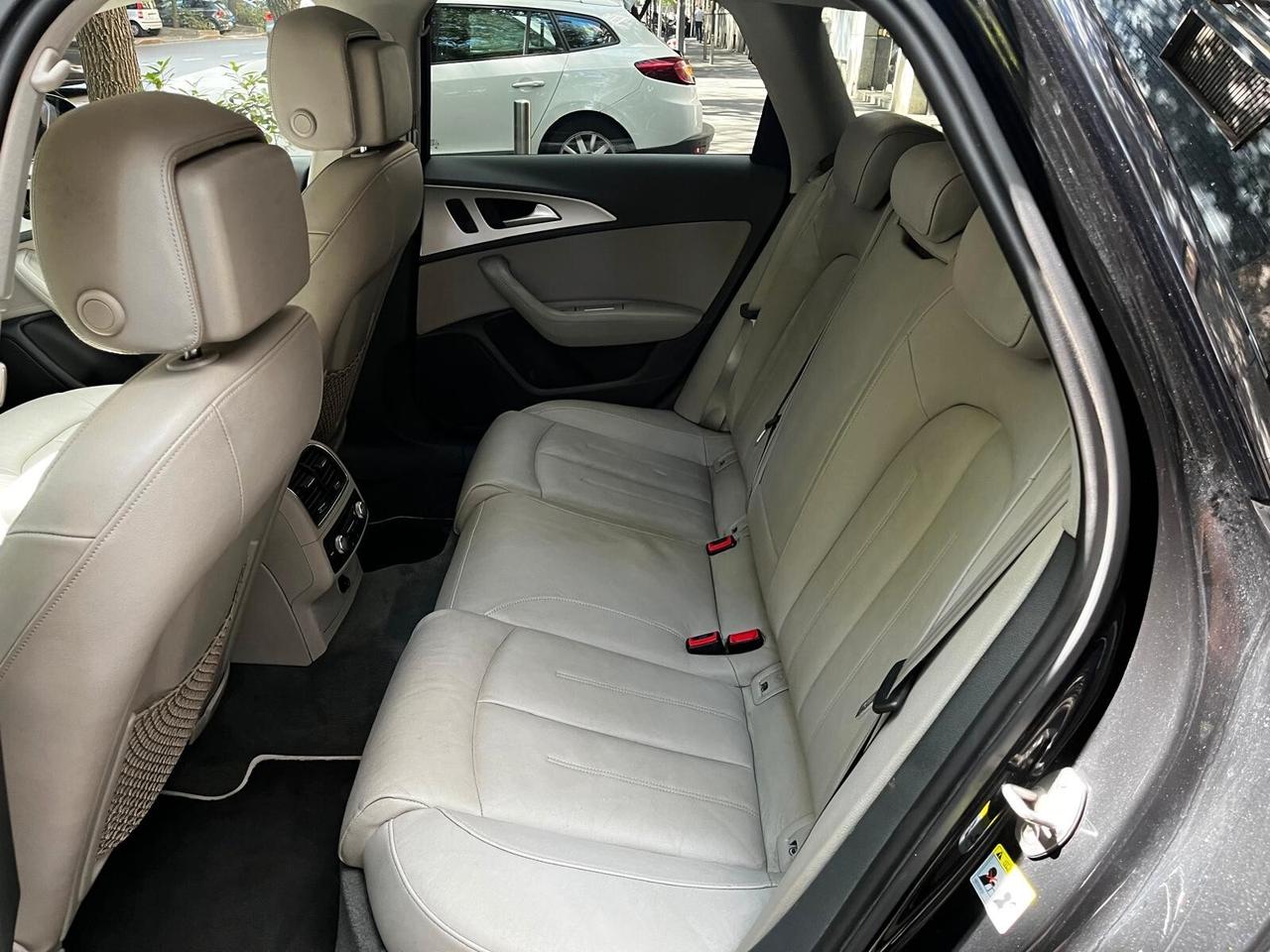 Audi A6 Avant 3.0 TDI S tronic Business Plus SLINE
