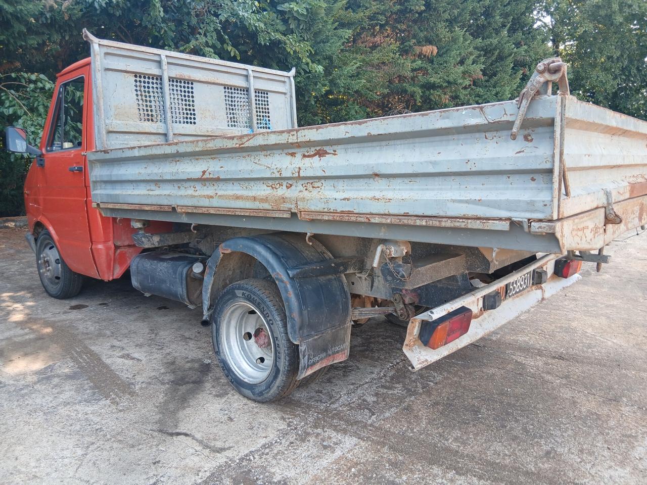 Iveco Daily 30.8 2.5 Diesel PC-TN Furgone