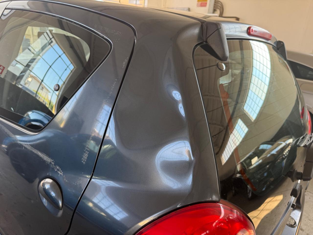 Toyota Aygo 1.0 12V VVT-i 5 porte Sol