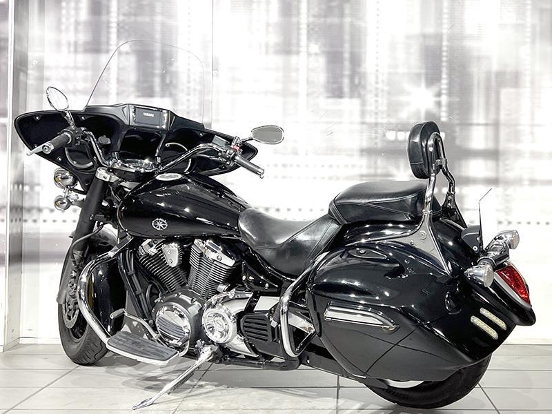 Yamaha XVS 1300 A Midnight Star