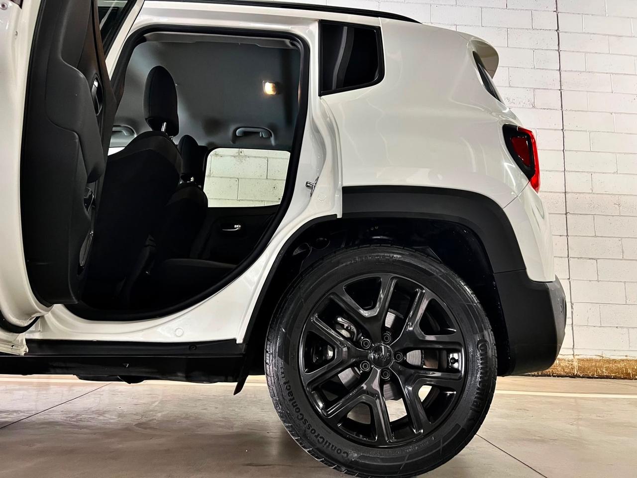 Jeep Renegade 1.3 T4 DDCT Longitude