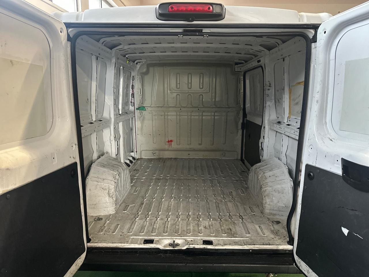 Fiat Ducato 4 serie /2.2/120cv/2022/euro6d temo