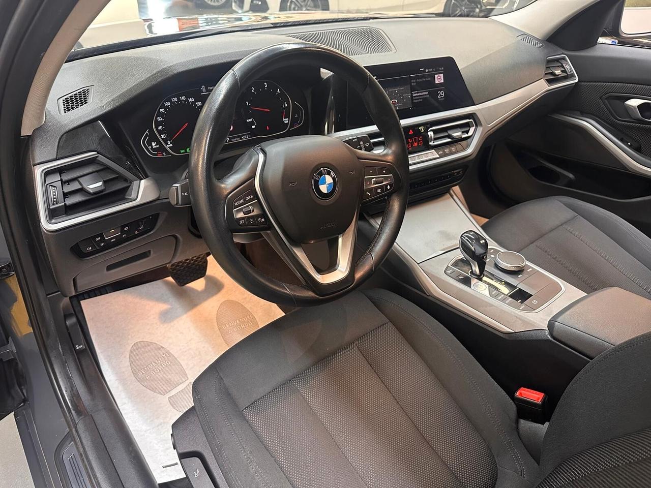 BMW 318 d Touring mhev 48V Sport auto * IVA ESPOSTA *