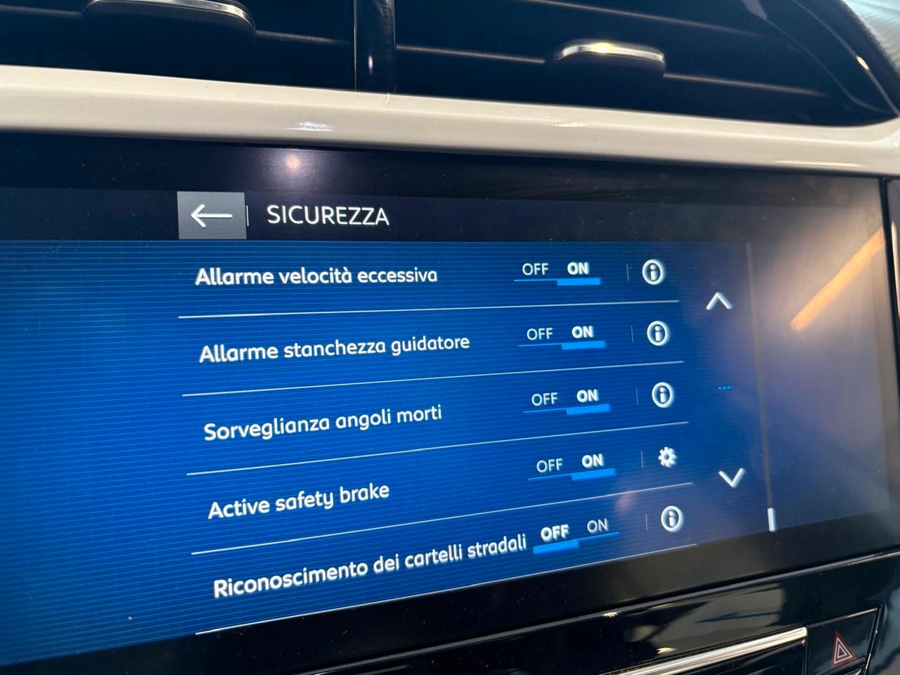 Opel Corsa GS 1.2 100 CV 6mt SPOTICAR