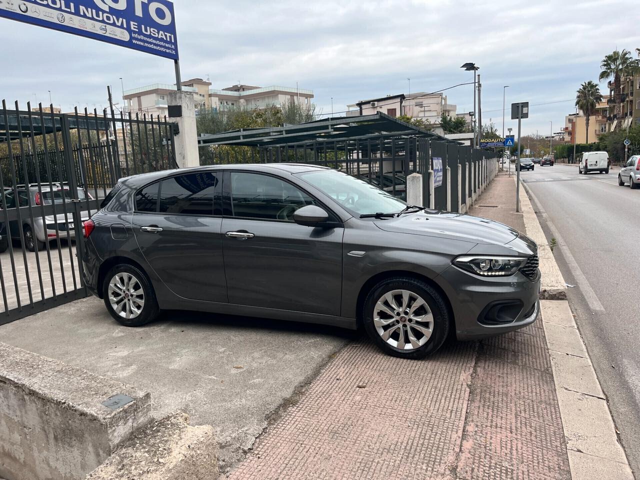 Fiat Tipo 1.6 MTJ EMOTION CV 120 S&S Garantita