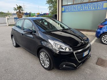 Peugeot 208 2015 5 porte neopatentati