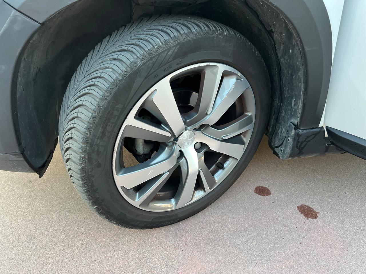 Peugeot 2008 BlueHDi 100 S&S Allure