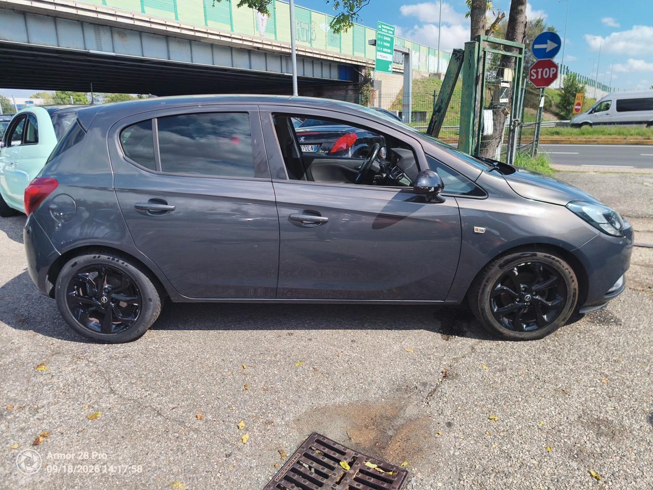 Opel Corsa 1.2 5 porte b-Color