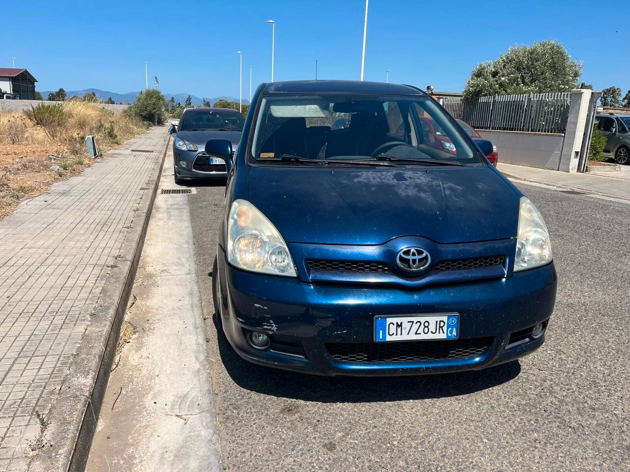 Toyota Corolla Verso 2.0 16V D-4D Sol 2004