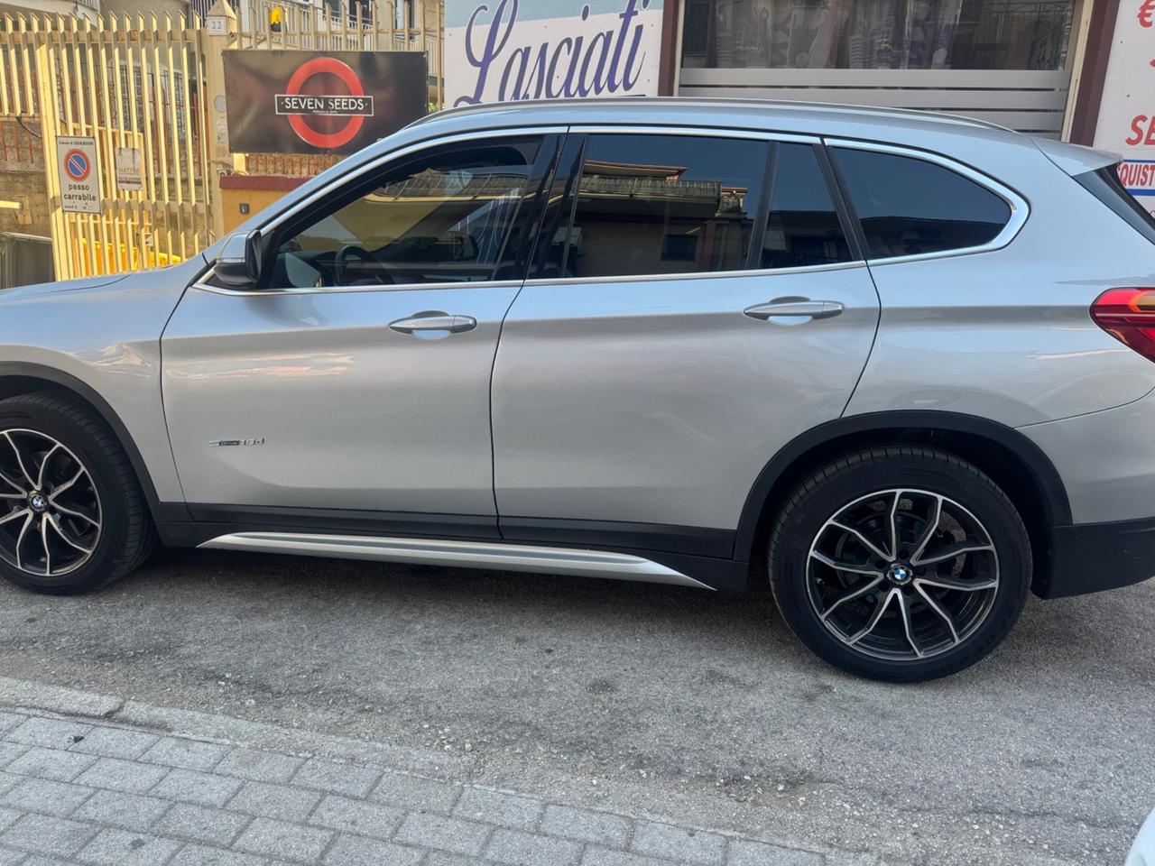 Bmw X1 sDrive18d xLine
