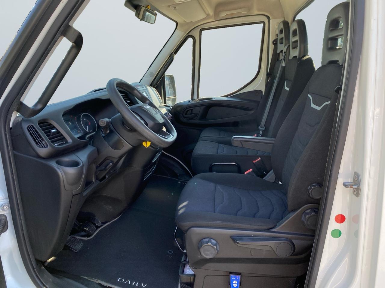 IVECO Daily V 35.16 2019 - daily 35 C16H 3.0 3000 cab. EVId