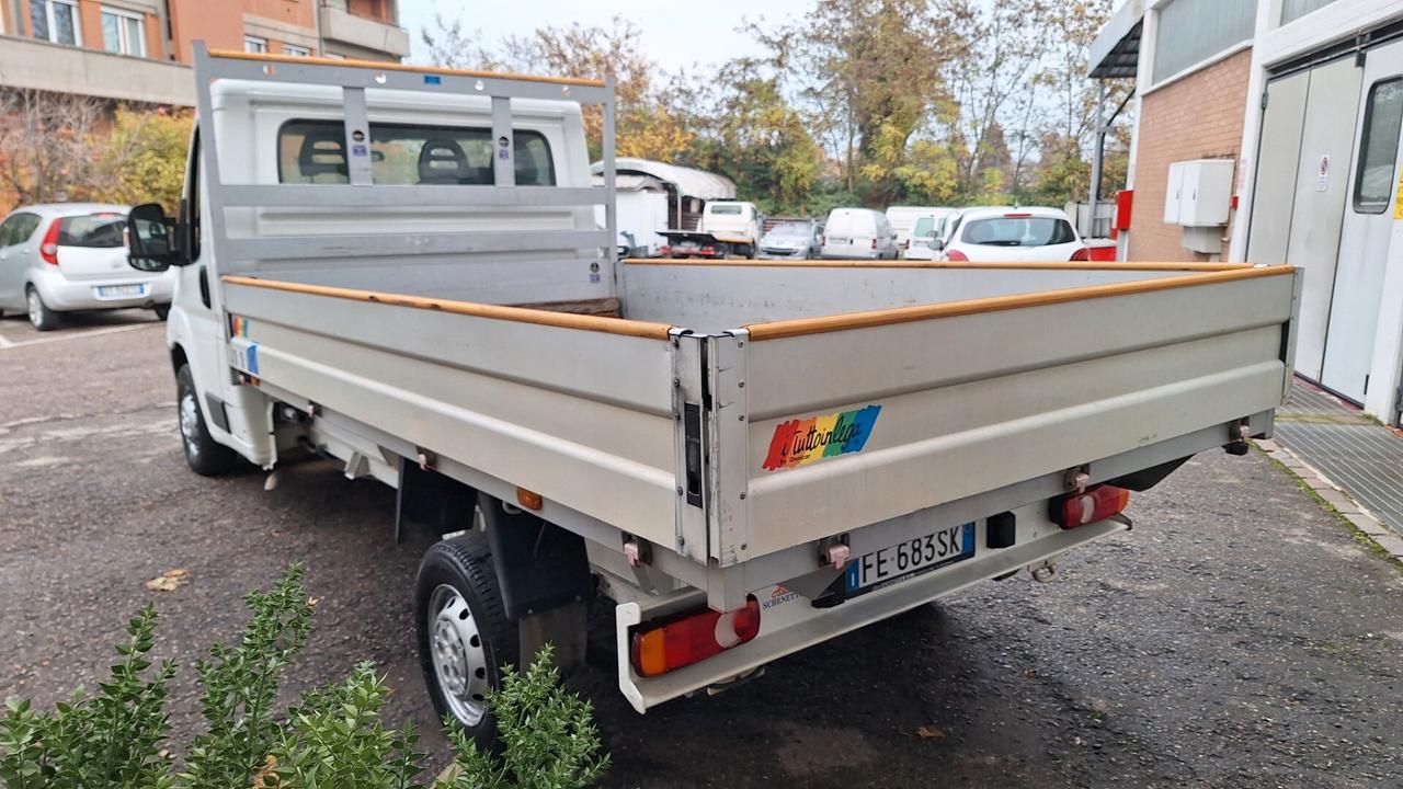 Peugeot Boxer 333 2.2 HDi/130CV FAP PM Cabinato