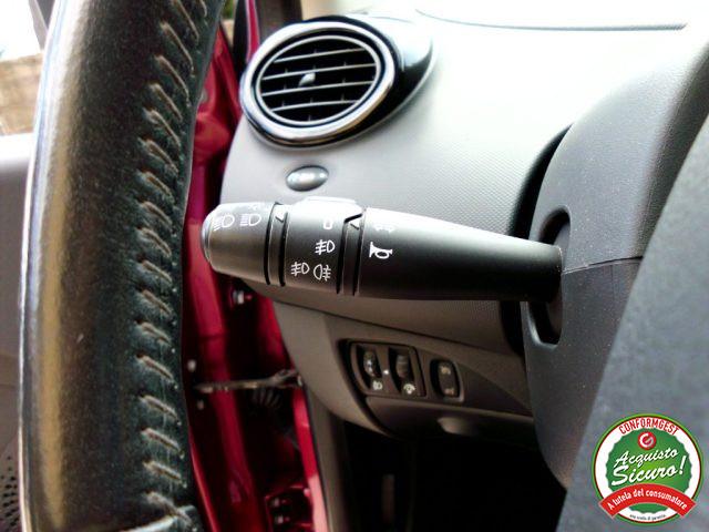 RENAULT Twingo 1.2 16V Live