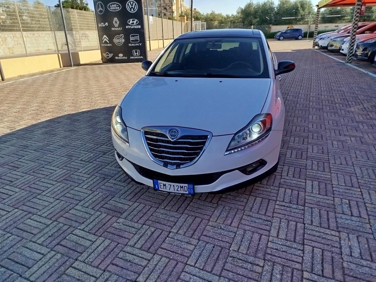 Lancia Delta 1.4 T-Jet 120 CV Silver Ecochic GPL