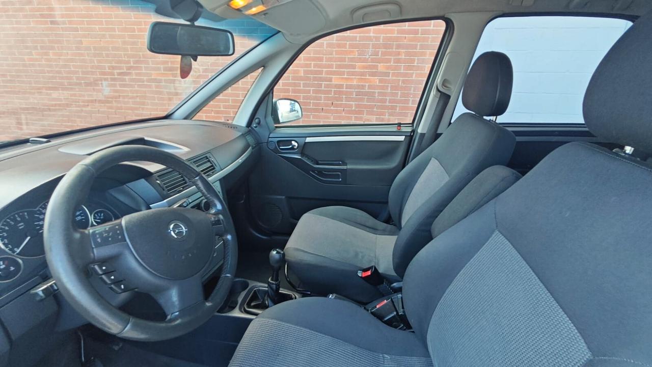 Opel Meriva 1.6 16V Cosmo