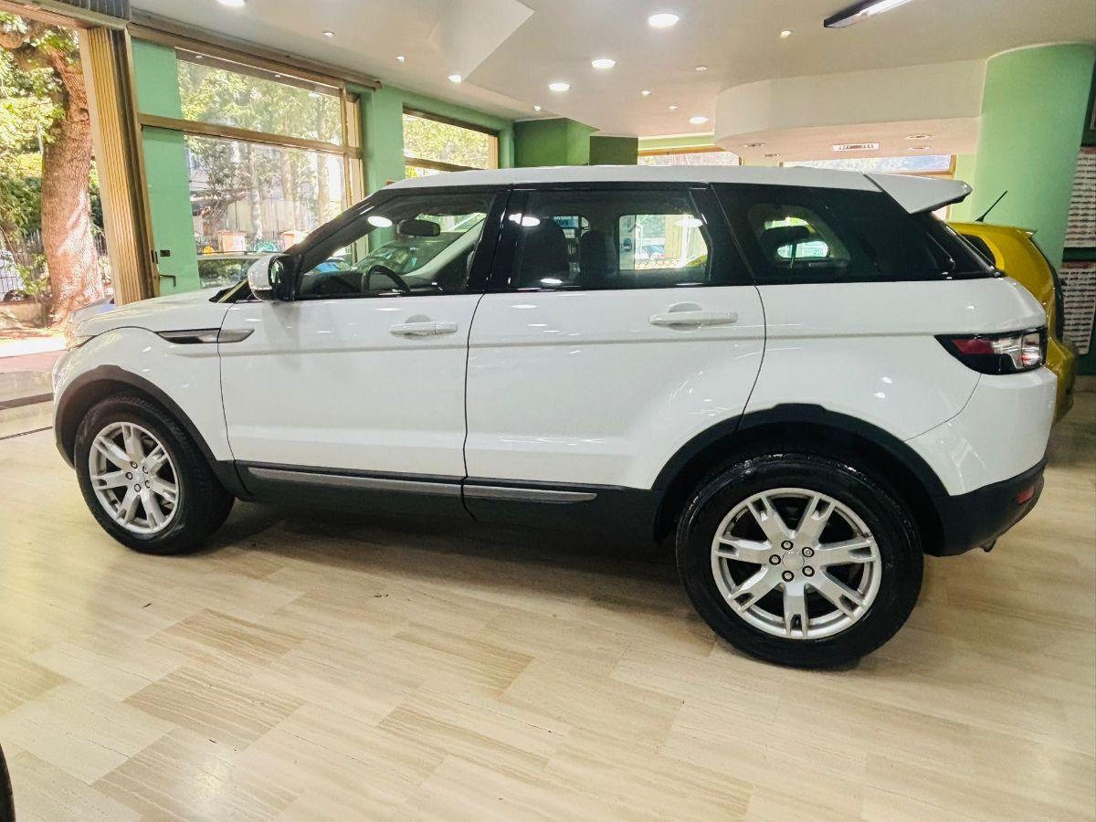 Land Rover Range Rover Evoque 2.2 TD4 6m 5p. Prestige
