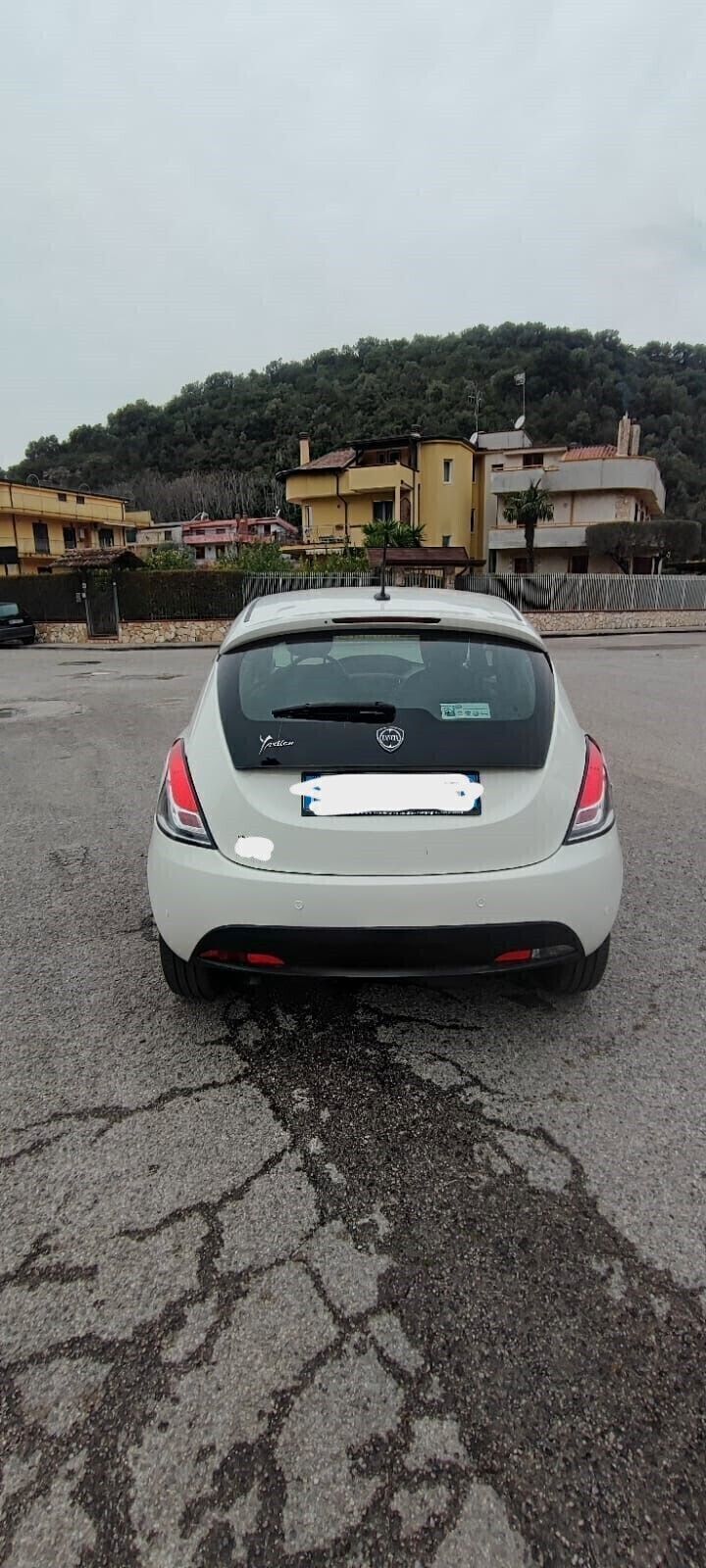 Lancia Ypsilon 2021 photo 4