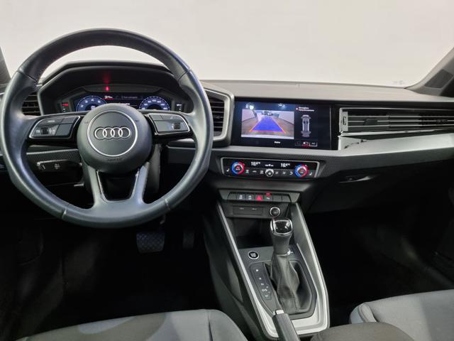 AUDI A1 citycarver 30 TFSI S tronic Identity Contrast